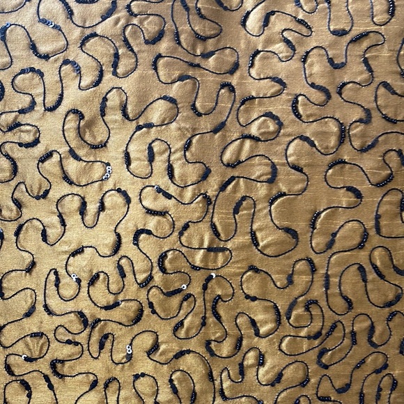 Accent Cushions - Set of 2 - Picture 5 of 7